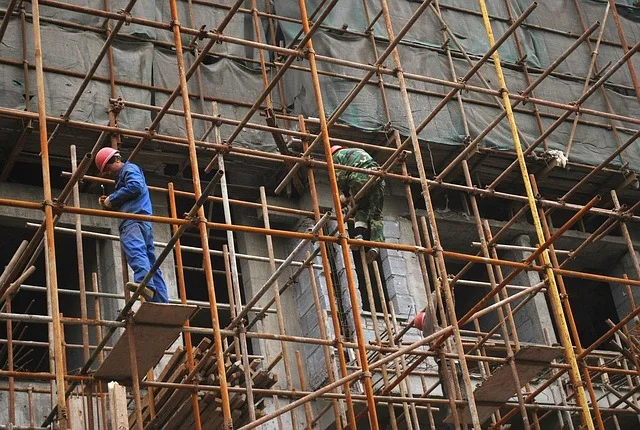 Riverside Scaffolding Rental used by construction crews installing secure scaffolding for masonry work.